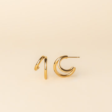 Boucles d'oreilles double anneaux Pernilla en acier inoxydable